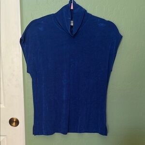 Vintage sleeveless shirt